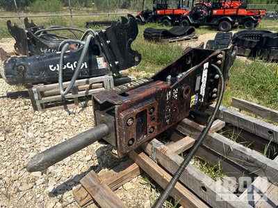 Bradco SFB500 9 in Hydraulic Breaker