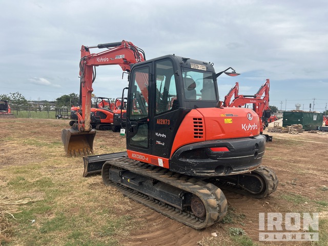 EXCAVADORA KUBOTA KX0804S2