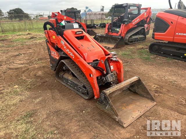 MINI CARGADOR SOBRE ORUGAS COMPACTO KUBOTA SCL1000