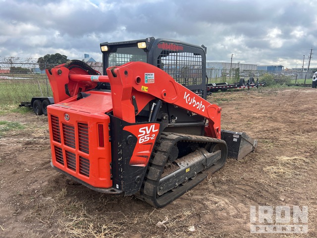 MINI CARGADOR SOBRE ORUGAS KUBOTA SVL652