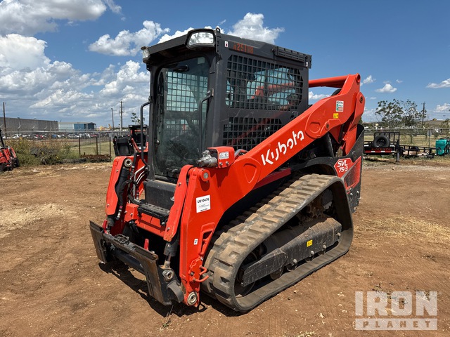 MINI CARGADOR SOBRE ORUGAS 2024 KUBOTA SVL753
