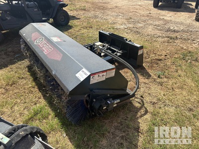 Virnig VAB84VGCHA14PND 85 in Skid Steer Broom