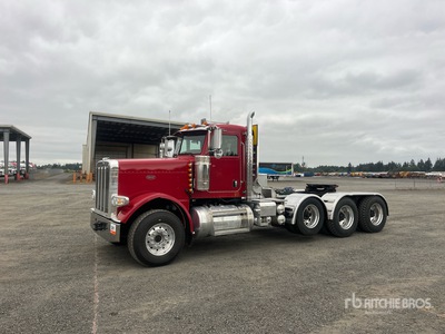 2008 Peterbilt 388 8x4 Heavy Haul Tri/A Day Cab Truck Tractor