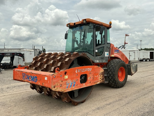 2019 XCMG CV123PDU Smooth Drum Compactor