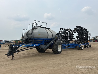 2012 New Holland P2070 60 ft Air Drill