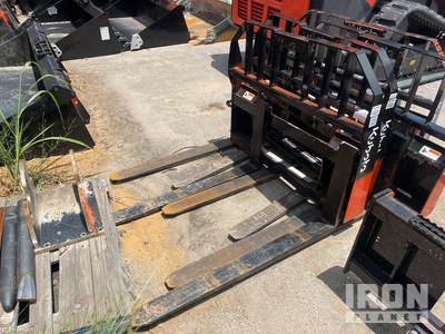 Kubota PFL4648 48 in Skid Steer Forks