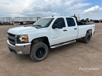 2013 Chevrolet Silverado 2500 HD 4x4 Crew Cab Pickup