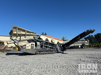 2021 Metso ST2.8 Tracked Screen Plant