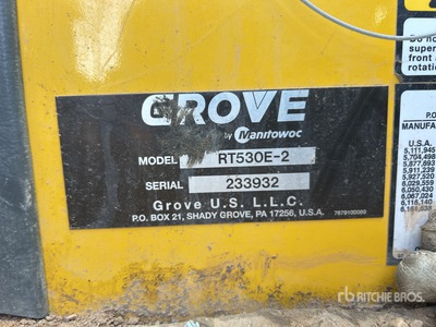 2013 Grove RT530E-2 30 ton 4x4 Rough Terrain Crane