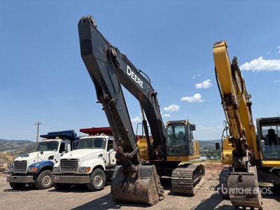 2018 John Deere 350G Tracked Excavator