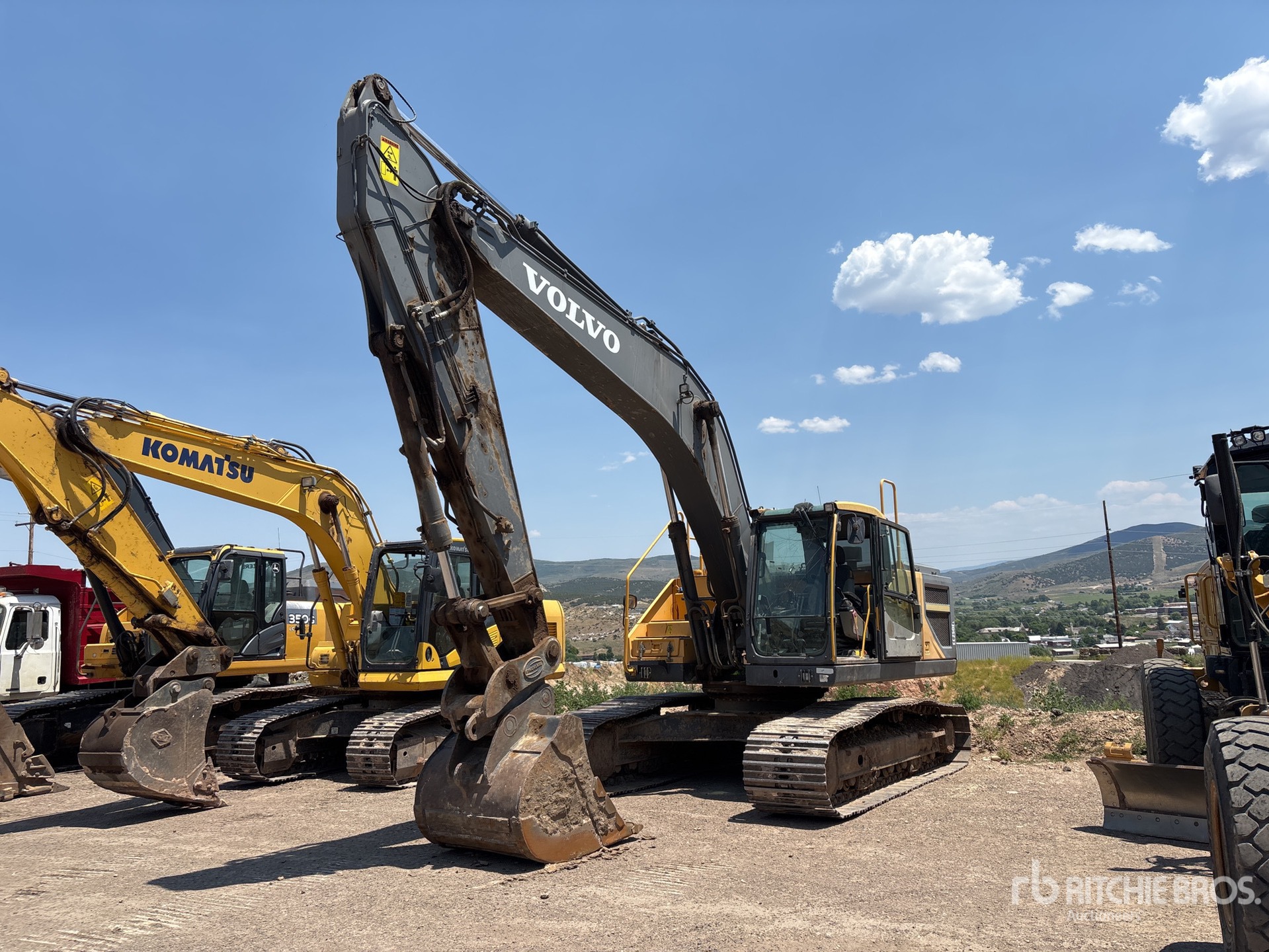 2014 Volvo EC250EL Tracked Excavator