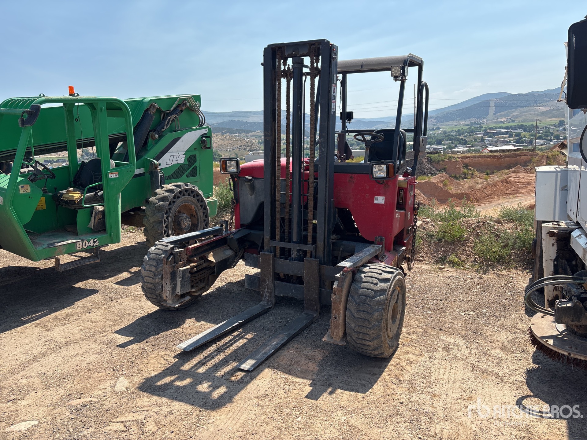 2013 Moffet M55 5500 lb Truck Mounted Forklift