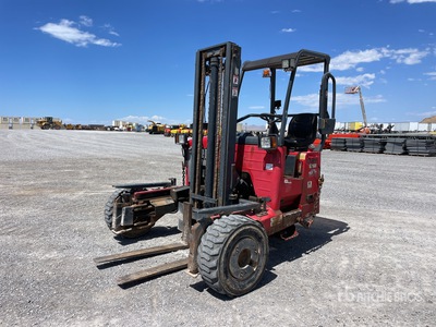 2013 Moffet M55 5500 lb 3x3 Carretilla Elevadora transportable