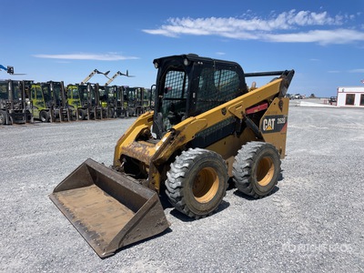 2015 Cat 262D Two-Speed Minicargadora
