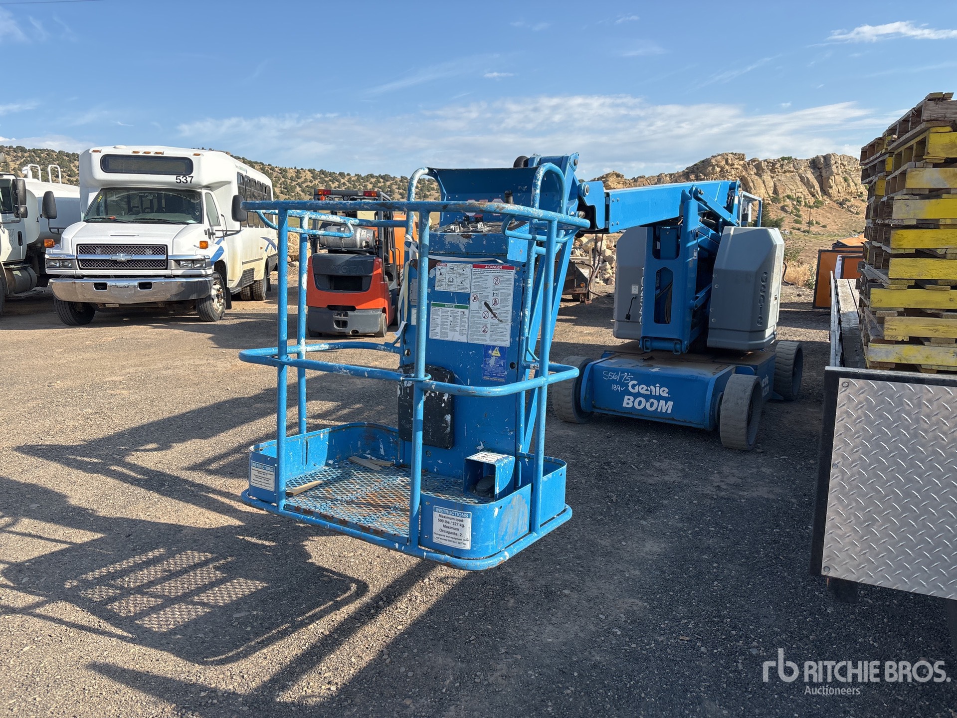 2012 Genie Z34/22N Electric Articulating Boom Lift