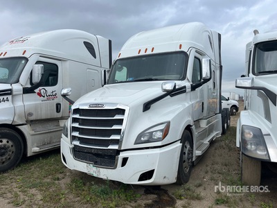 2024 Freightliner Cascadia 126 6x4 تراكتور شاحنة كابينة النوم (ثنائية المحور) (Inoperable)