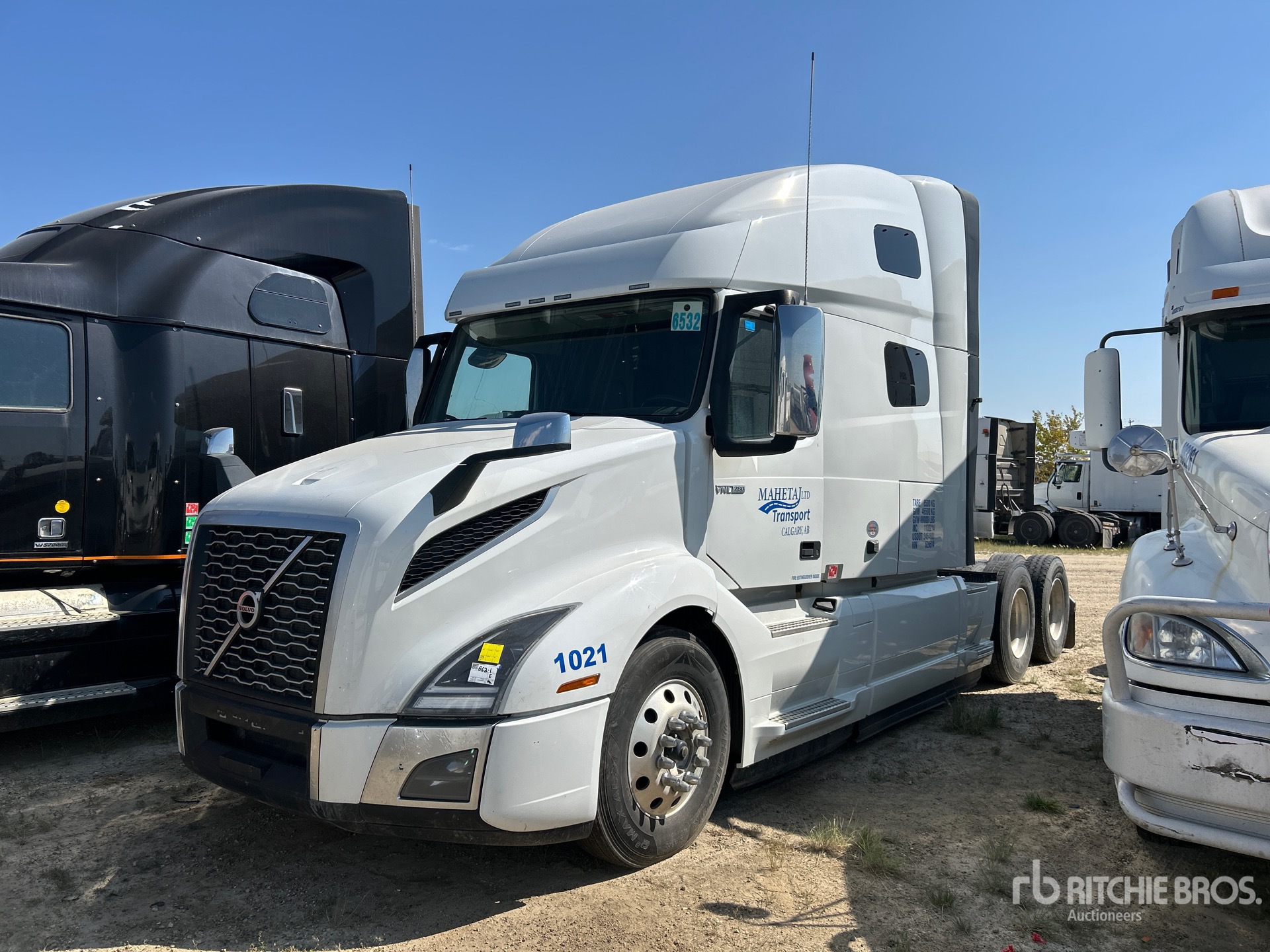 2023 Volvo VNL 6x4 T/A Sleeper Truck Tractor