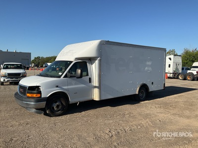 2020 GMC Savana G3500 Cargo Van