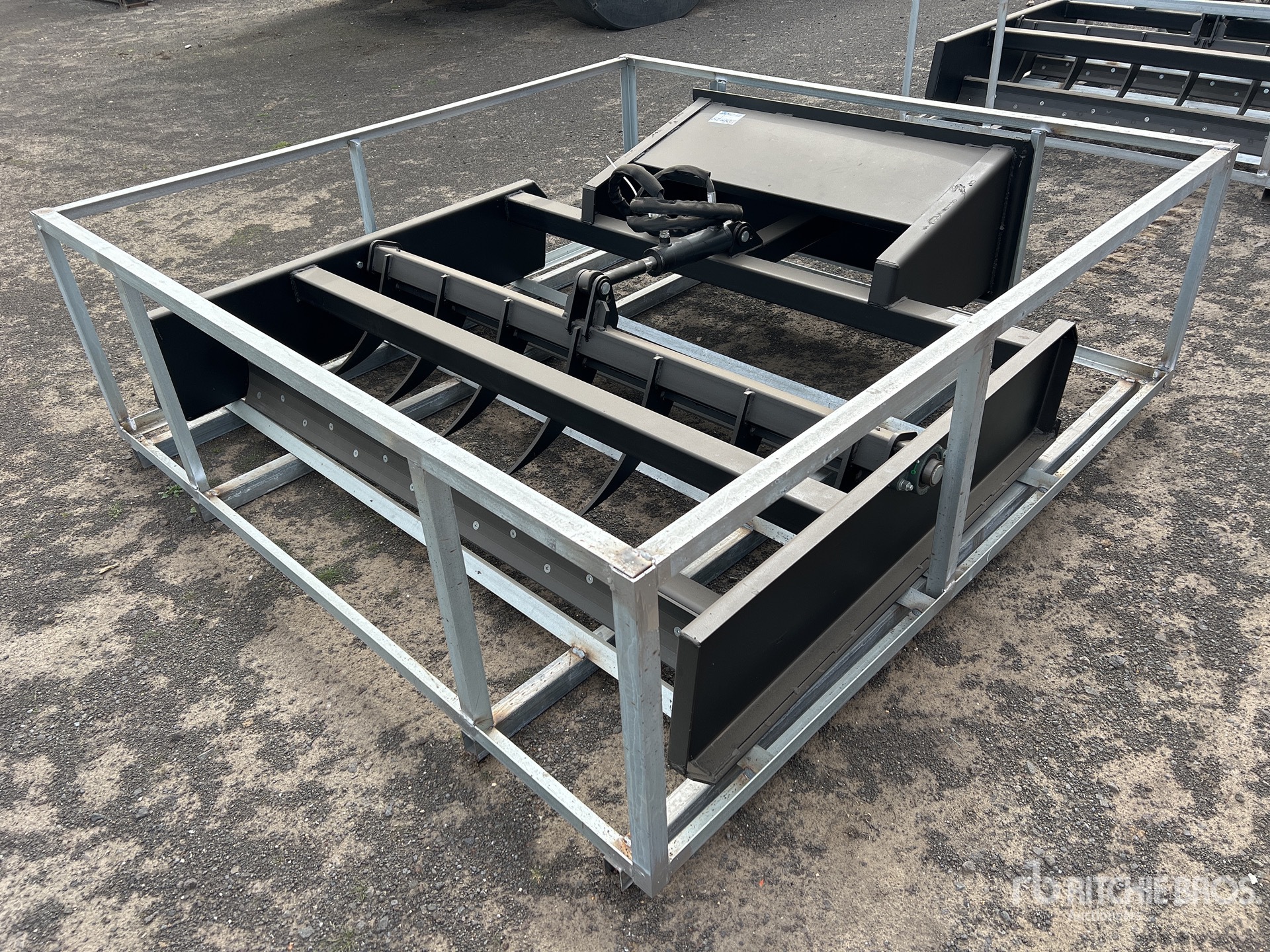 2025 Suihe 1800 mm Skid Steer Box Blade (Unused)
