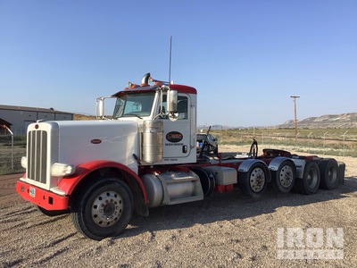 2016 Peterbilt 389 Quad/A Day Cab Truck Tractor