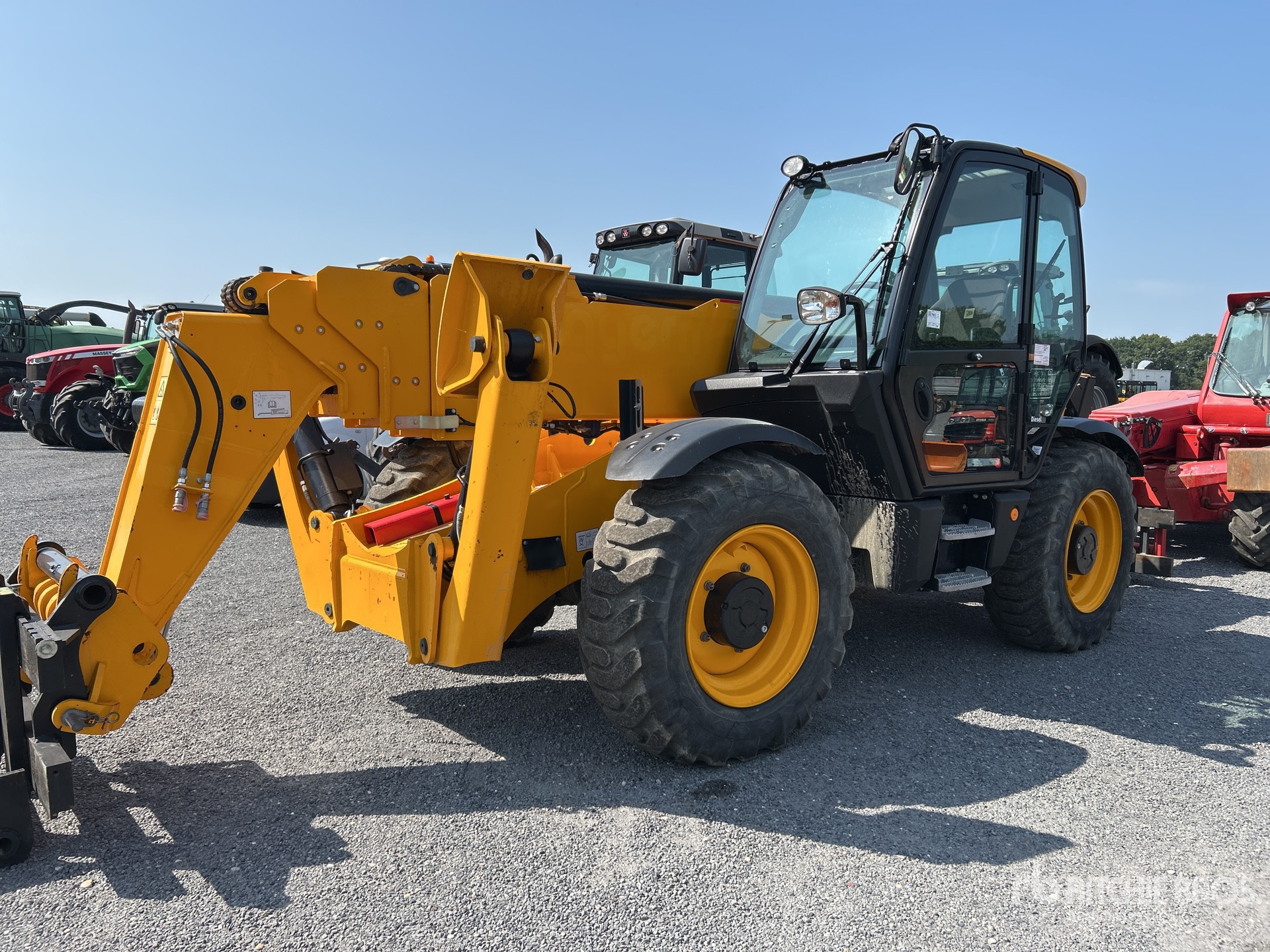 2022 JCB 540V180 Telehandler