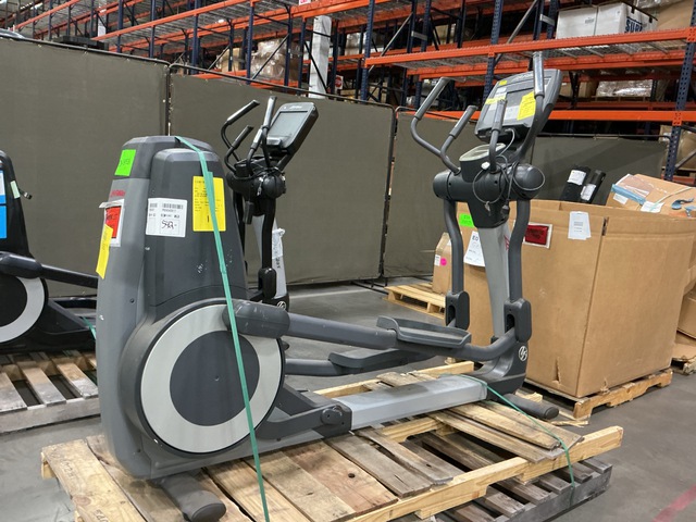 Life Fitness 95X Elliptical