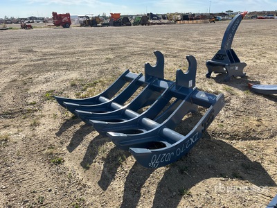 SEC 66 in Q/C Excavator Rake