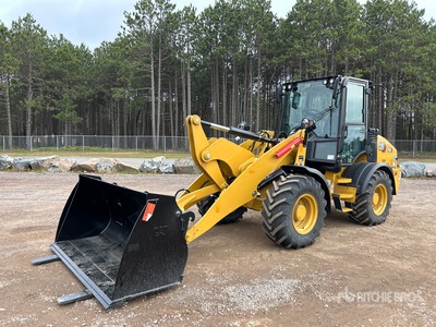 2023 Cat 908 High Lift ホイールローダー (Unused)