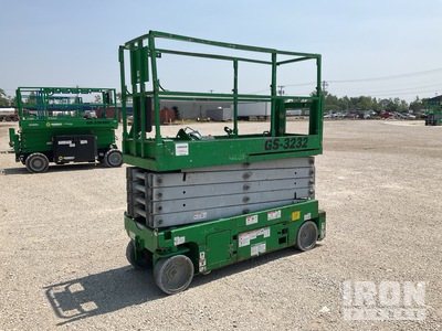 2015 Genie GS-3232 Electric Scissor Lift