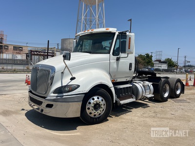 2015 International Pro Star 6x4 T/A Dagcabine Trekker