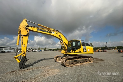 2022 Komatsu PC360LC 11 Escavatore cingolato