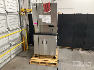 Hoshizaki DCM-752BAH-OS Ice Maker w/Hoshizaki SD-750 Equipment Stand