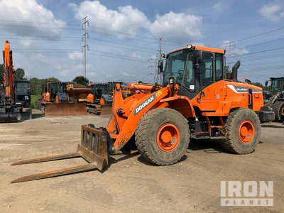 2016 (unverified) Doosan DL200-5 Wheel Loader