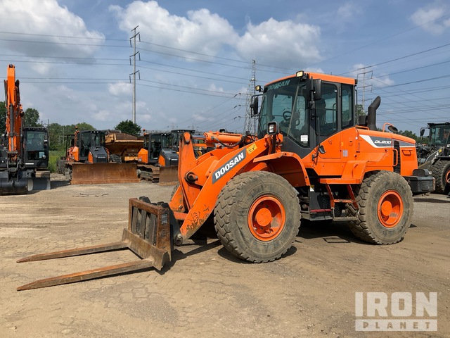 CARGADOR FRONTAL 2016 DOOSAN DL2005