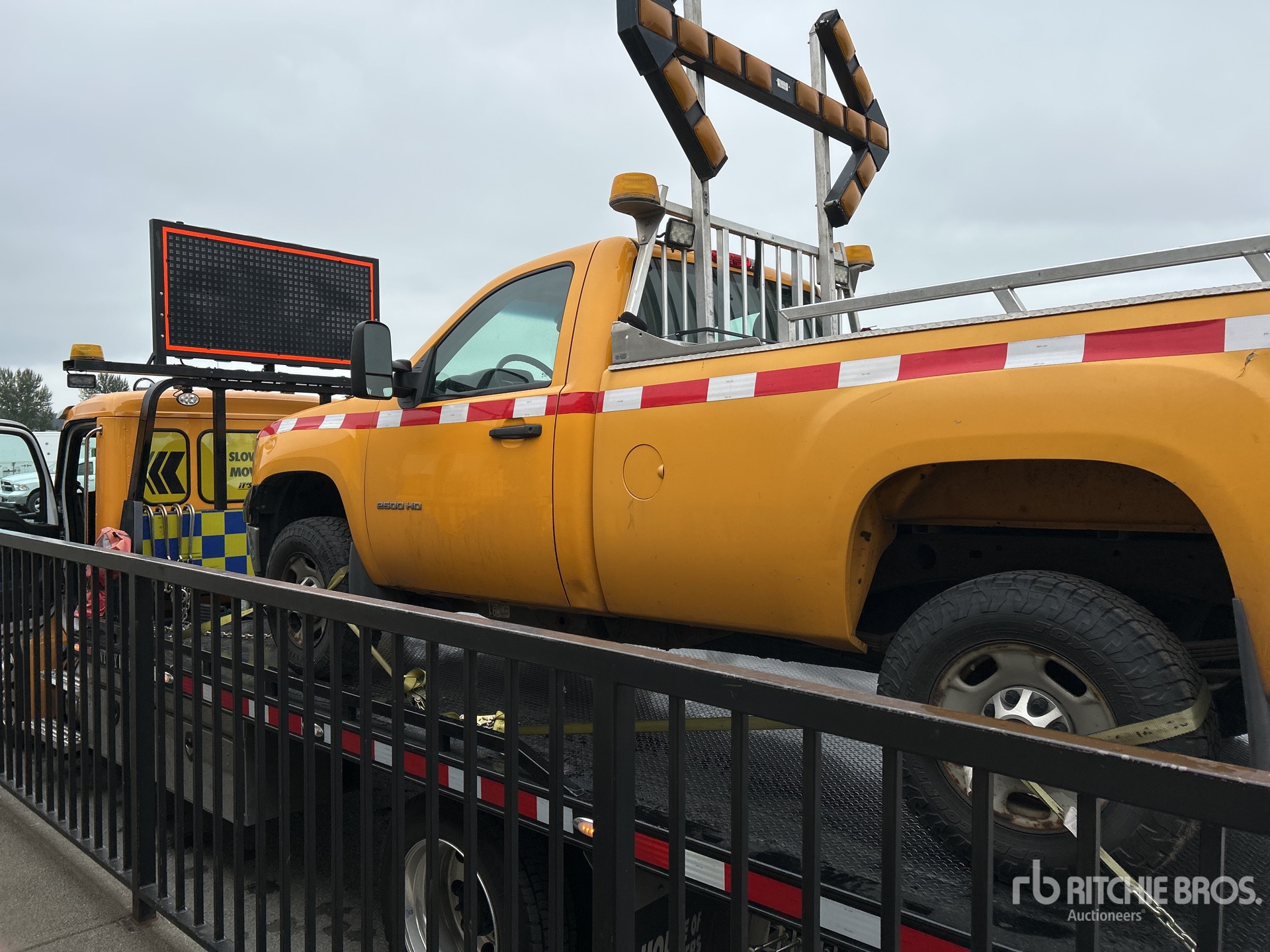 2011 GMC Sierra 2500HD 4x2 Pickup