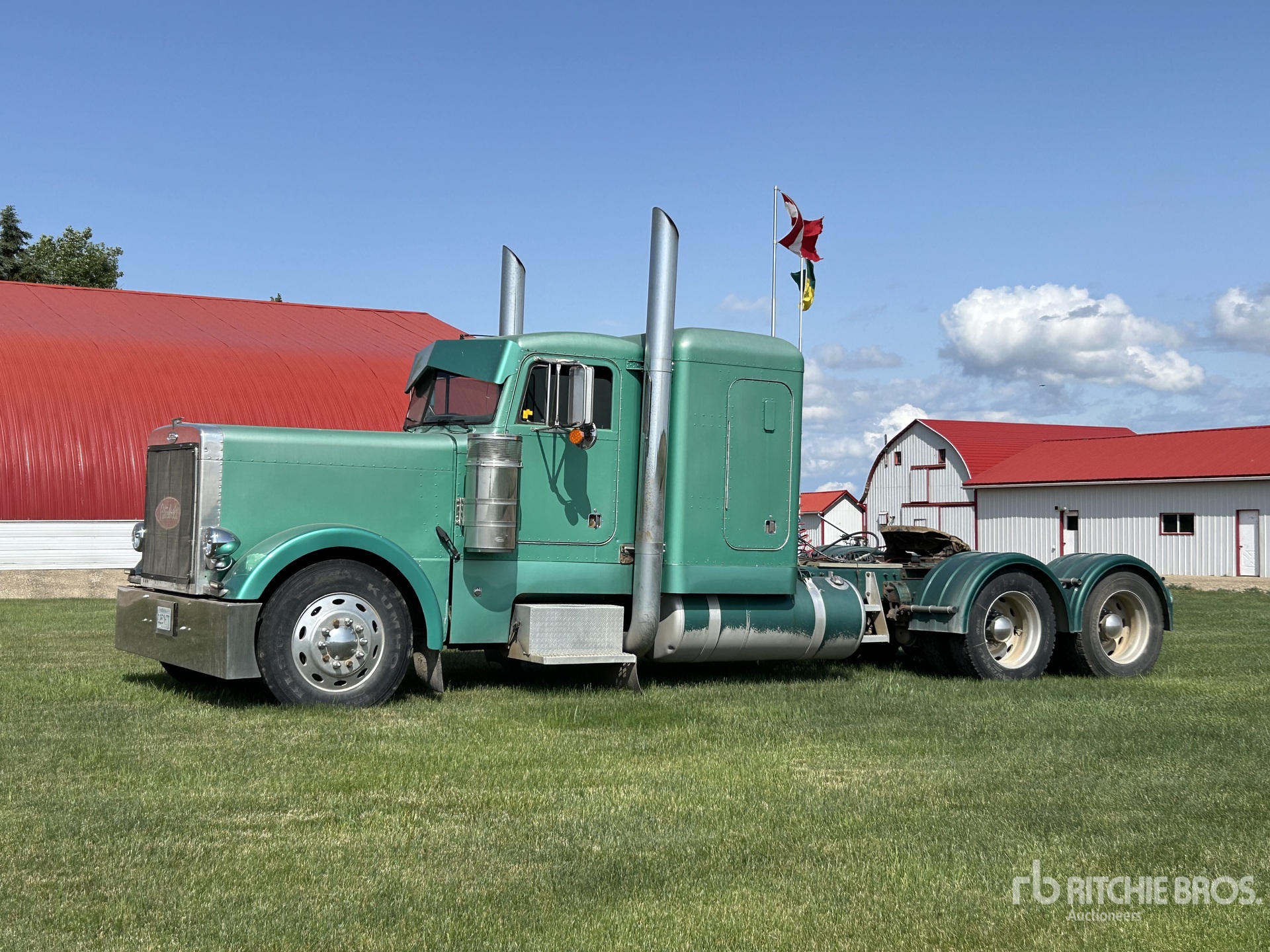 1997 Peterbilt 379 T/A Sleeper Truck Tractor