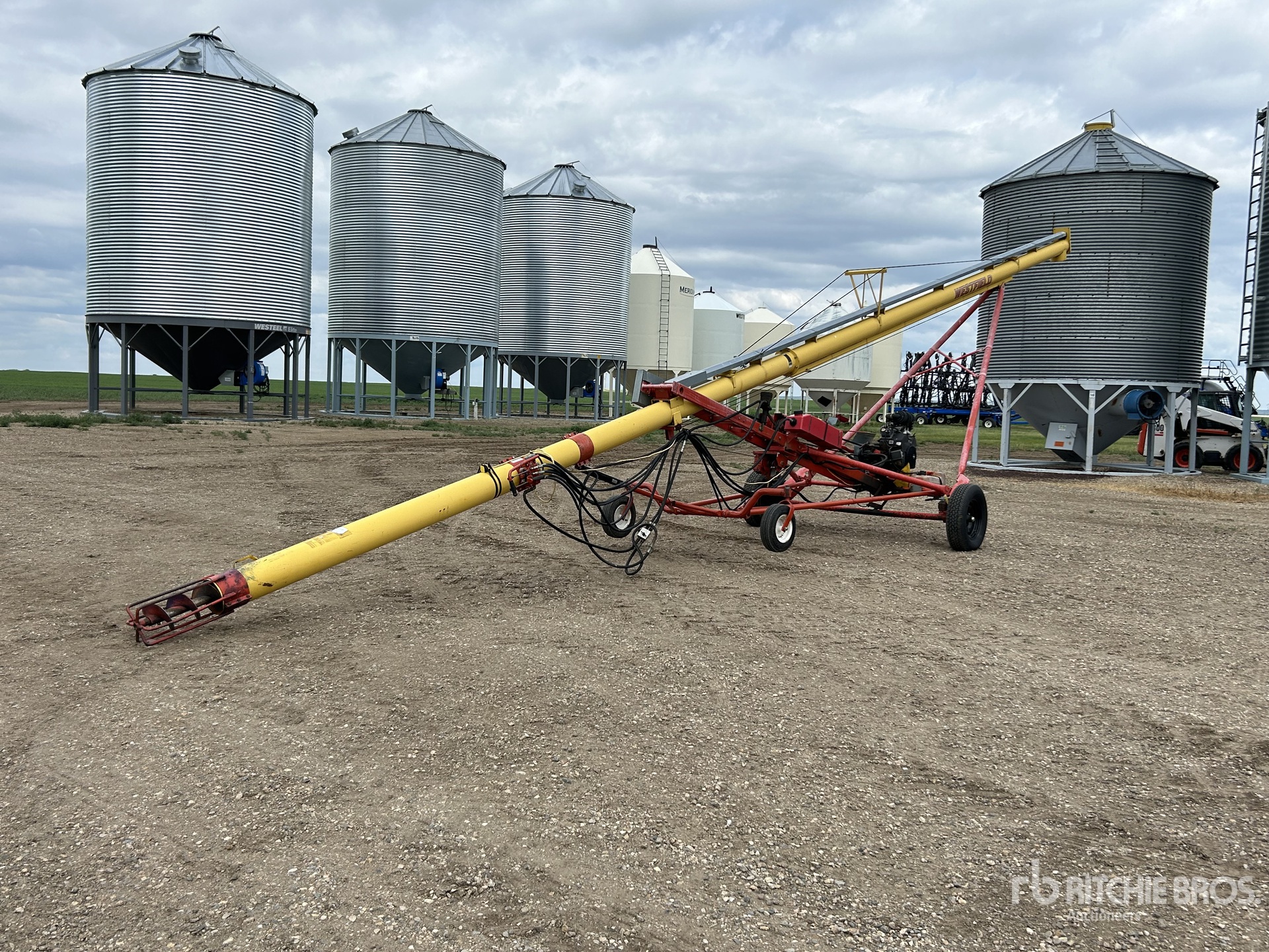 2010 Westfield 8 in x 50 ft Vis sans fin à grain