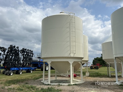 Weninger +/- 50 ton Smooth Wall Hopper Grain Bin