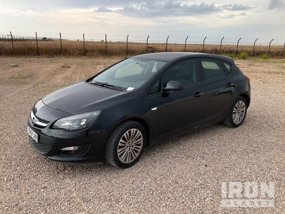 2015 Opel Astra Automobile