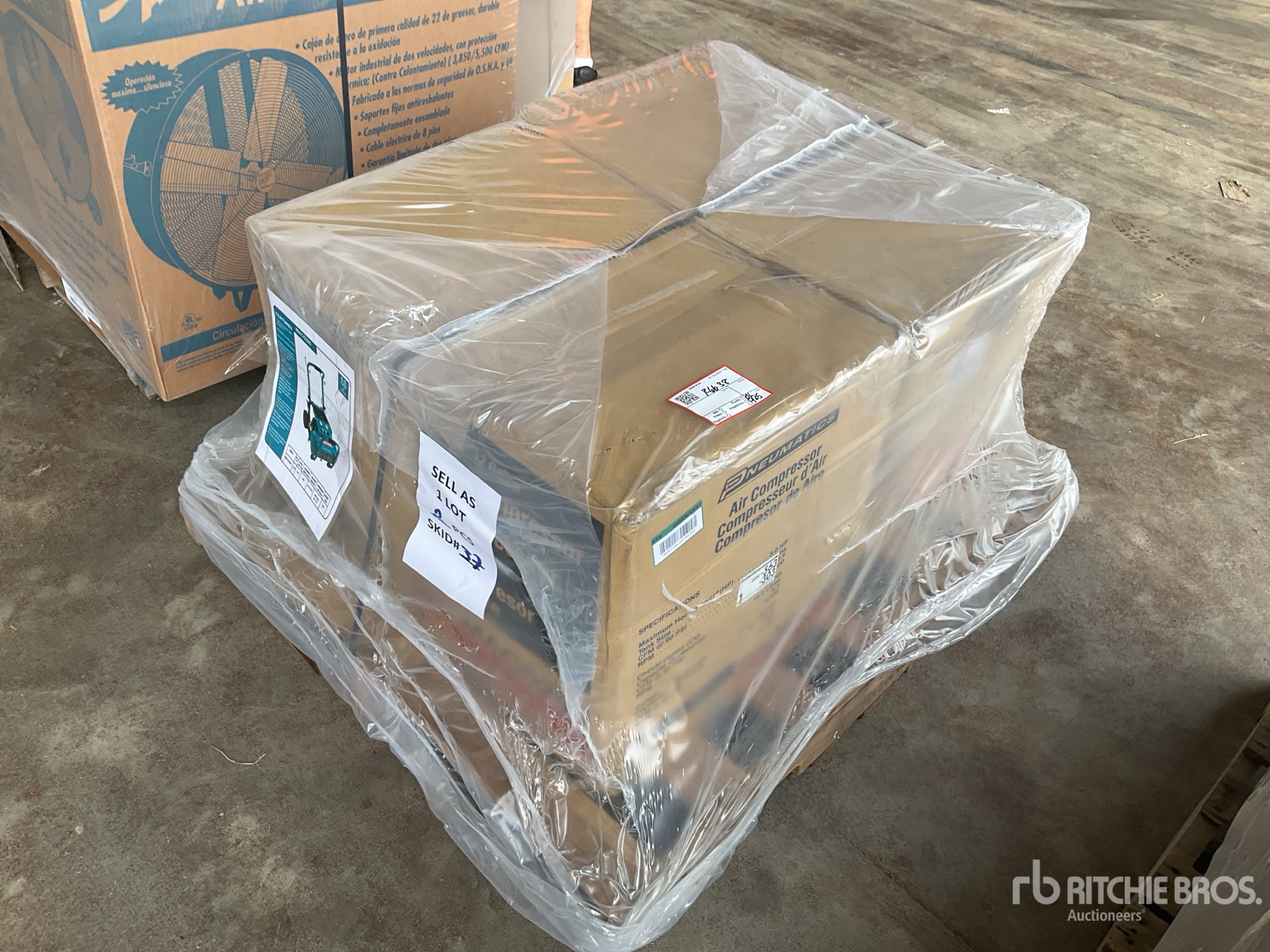 Quantity of (2) MAC 5200 6.9 cfm Mobile 5.2 gal Sprężarka powietrza (Unused)