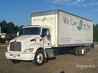 2016 Kenworth T300 4x2 Furgoneta caja cerrada