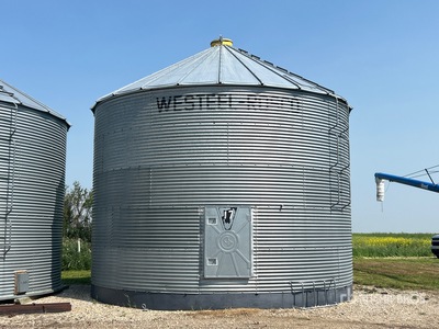 Westeel Rosco +/- 3400 bu 5 Ring Grain Bin
