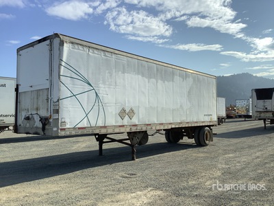 2005 Utility 36 ft x 102 in Sliding S/A Refrigerated Trailer
