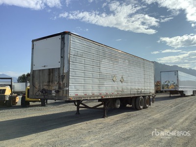 2001 Great Dane 36 ft x 102 in Pup Sliding T/A Remolque refrigerado