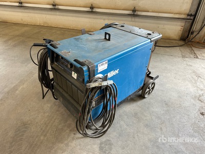 2009 Miller Dimension 452 450 A Multi-Process Spawarka elektryczna