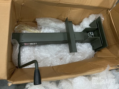 (3) Bulldog 180455 Square Sidewind Trailer Jacks