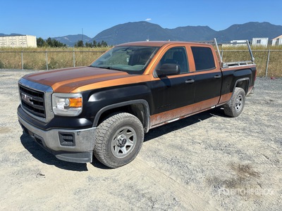 2015 GMC Sierra 1500 4x4 Crew Cab Pickup