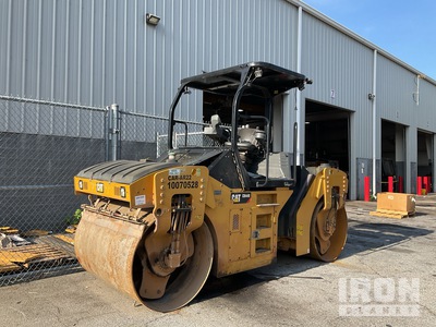 2017 Cat CB44B Double Drum Roller (Inoperable)