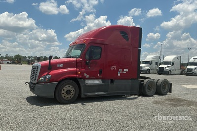 2015 Freightliner Cascadia 125 6x4 Tracteur Routier Couchette