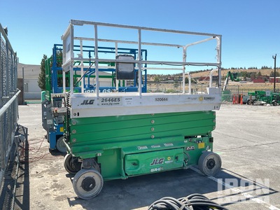 2016 JLG 2646ES Electric Scissor Lift (Inoperable)
